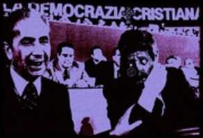 Free download il Body Con Aldo Moro E La Democrazia Cristiana free photo or picture to be edited with GIMP online image editor