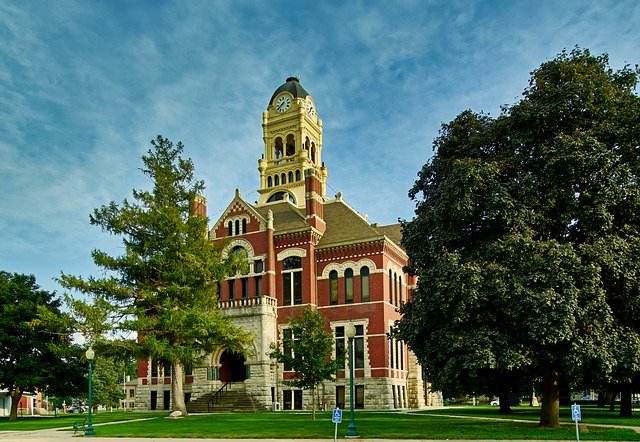 Free download Iowa Courthouse Building -  free photo or picture to be edited with GIMP online image editor