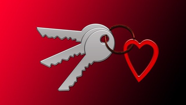 Free download Keychain Key -  free illustration to be edited with GIMP free online image editor