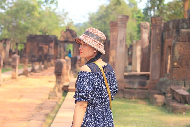 Free download khmer girl temple angkor wat free picture to be edited with GIMP free online image editor