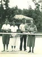 Free download La Court de Tennis a Lambert vers 1940 free photo or picture to be edited with GIMP online image editor