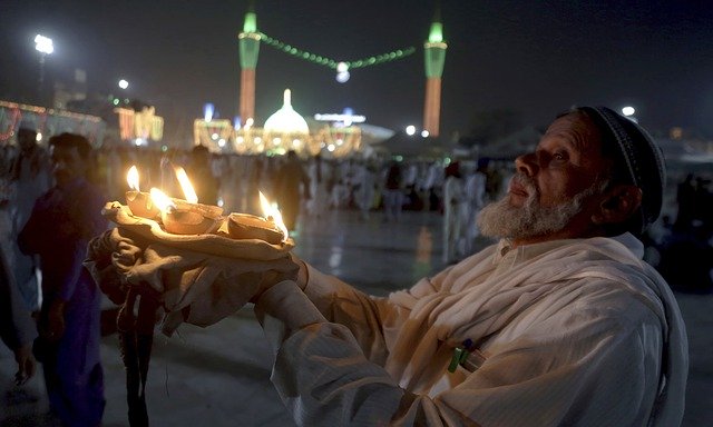 Free download Lahore Data Shrine -  free photo or picture to be edited with GIMP online image editor