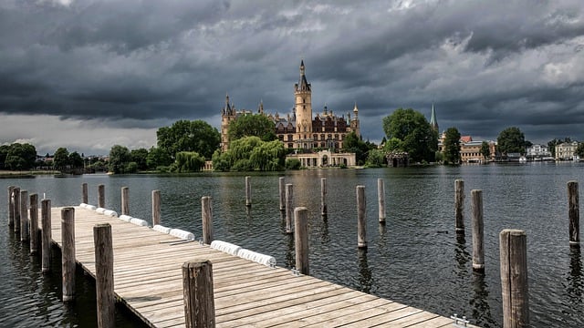 Free download lake castle schloss architecture free picture to be edited with GIMP free online image editor