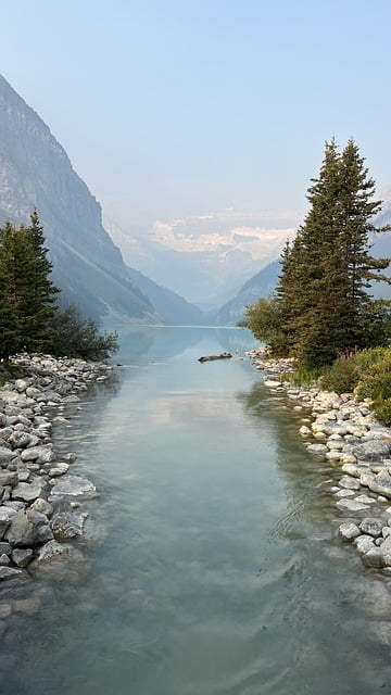 Free download lake rocks mountains banff nature free picture to be edited with GIMP free online image editor