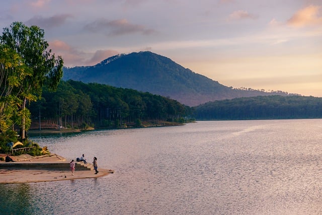 Free download lake sunset beach people da lat free picture to be edited with GIMP free online image editor