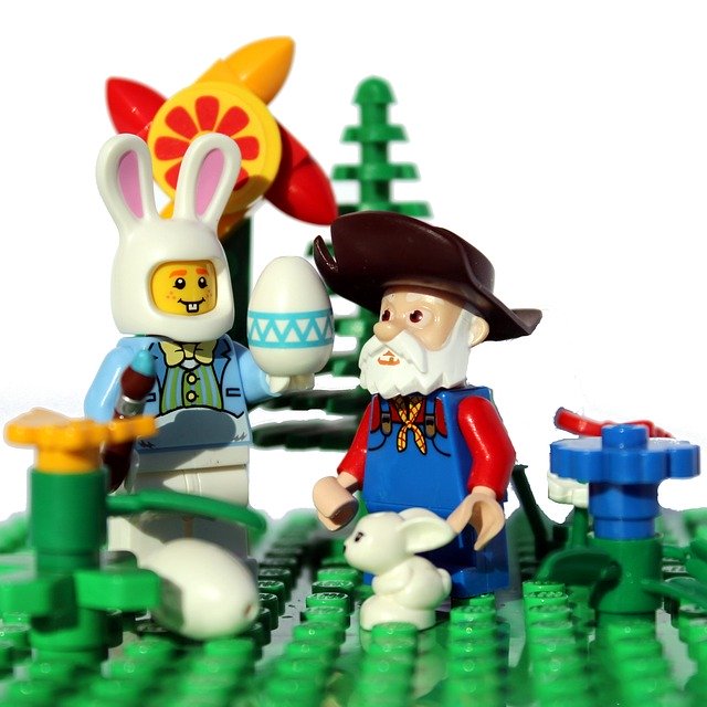 Free download Lego Mini Figures Easter -  free photo or picture to be edited with GIMP online image editor