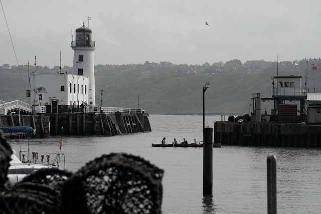 Free download lighthouse sea scarborough free picture to be edited with GIMP free online image editor