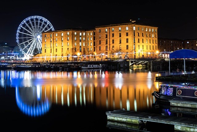 Téléchargement gratuit Liverpool Albert Dock - photo ou image gratuite à éditer avec l'éditeur d'images en ligne GIMP