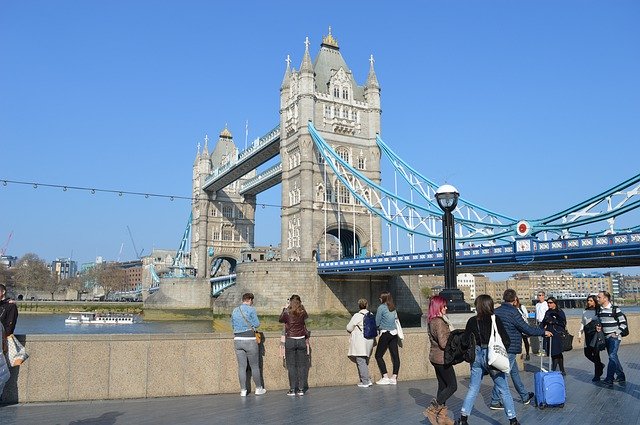 Free download London Tower Bridge Sky -  free photo or picture to be edited with GIMP online image editor