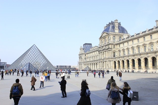 Free download Louvre France Museum -  free photo or picture to be edited with GIMP online image editor