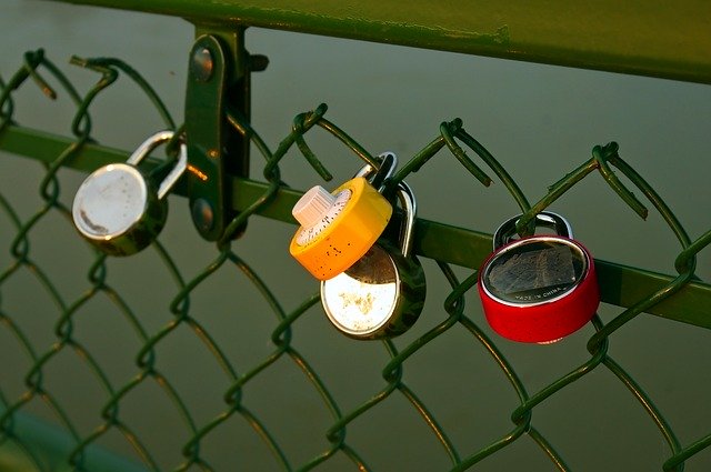 Free download Love Lock Padlocks Heart -  free photo or picture to be edited with GIMP online image editor