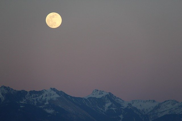 Free download Luna Superluna Sky -  free photo or picture to be edited with GIMP online image editor