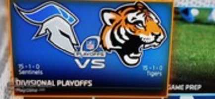 Free download Madden NFL 16 Orlando Sentinels VS Chicago Tigers Teams Screenshot free photo or picture to be edited with GIMP online image editor