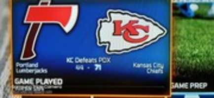 Free download Madden NFL 16 Portland Lumberjacks VS Kansas City Chiefs Teams Screenshot free photo or picture to be edited with GIMP online image editor