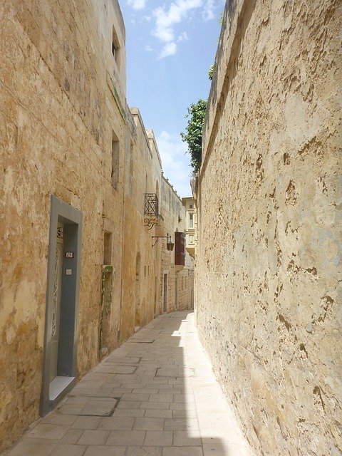 Free download Malta Alley City -  free photo or picture to be edited with GIMP online image editor