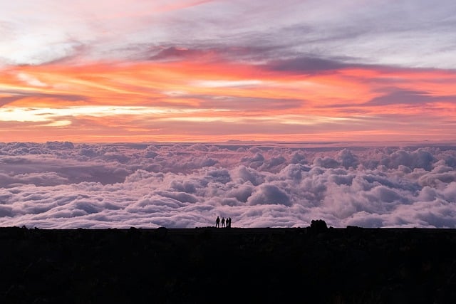 Free download maui hawaii volcano clouds sky free picture to be edited with GIMP free online image editor