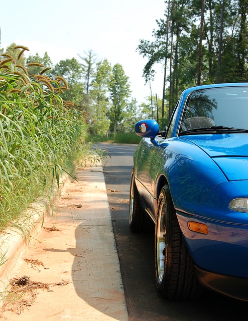 Free download mazda sports car miata mx 5 car free picture to be edited with GIMP free online image editor