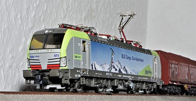 Free download model train electric locomotive free picture to be edited with GIMP free online image editor