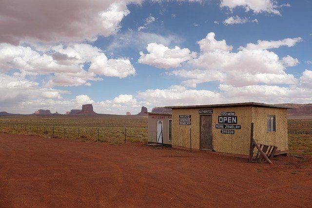 Free download Monument Valley National Park -  free photo or picture to be edited with GIMP online image editor