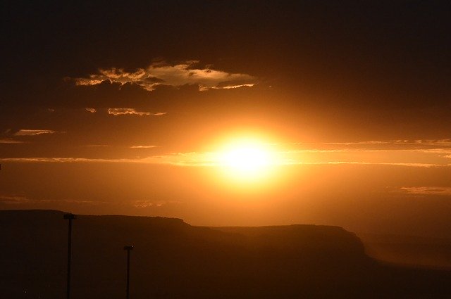 Free download Monument Valley Sunset Landscape -  free photo or picture to be edited with GIMP online image editor