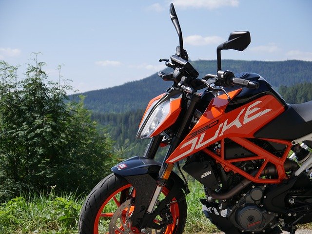 Free download Motorcycle Ktm Duke -  free photo or picture to be edited with GIMP online image editor