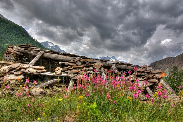 Free download mountain alps refuge accommodation free picture to be edited with GIMP free online image editor