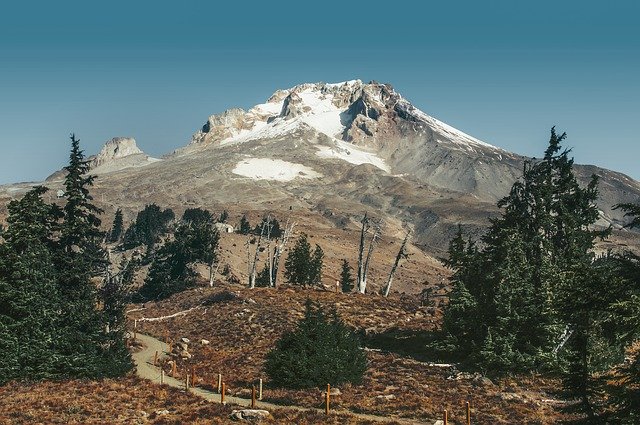 Free download Mountain Mount Hood Oregon -  free photo or picture to be edited with GIMP online image editor