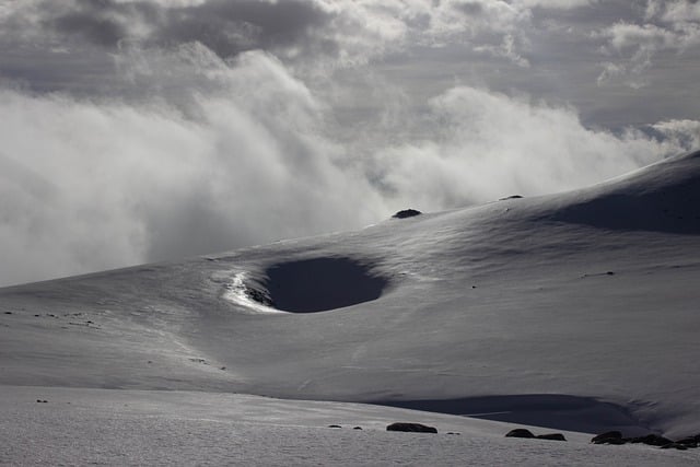 Free download mountain peak snow view clouds free picture to be edited with GIMP free online image editor