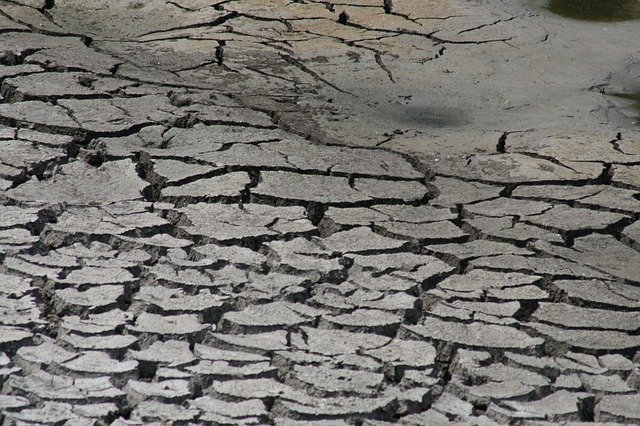 Free download Mud Cracks -  free photo or picture to be edited with GIMP online image editor