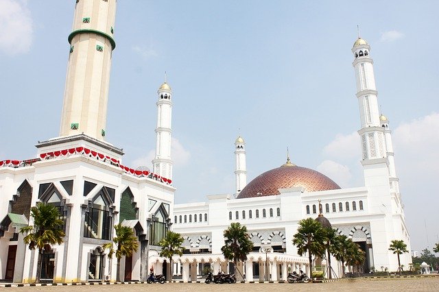 Free download Mujahidin Grand Mosque Pontianak -  free photo or picture to be edited with GIMP online image editor