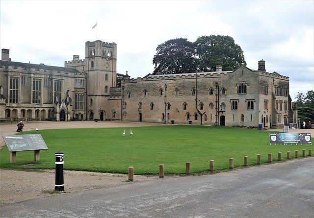 Free download Newstead Abbey Historic Building -  free photo or picture to be edited with GIMP online image editor