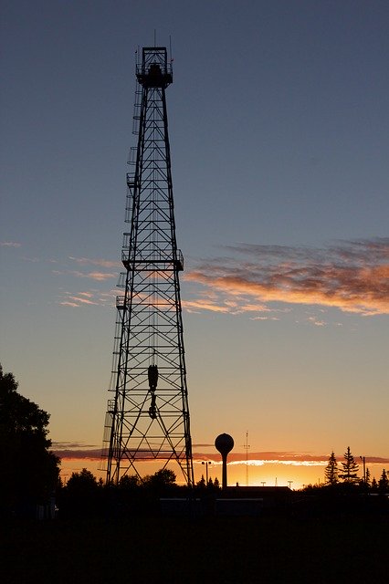 Free download Oil Derrick Redwater -  free photo or picture to be edited with GIMP online image editor