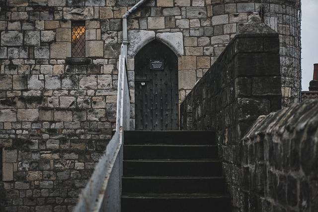 Free download old building door york city walls free picture to be edited with GIMP free online image editor