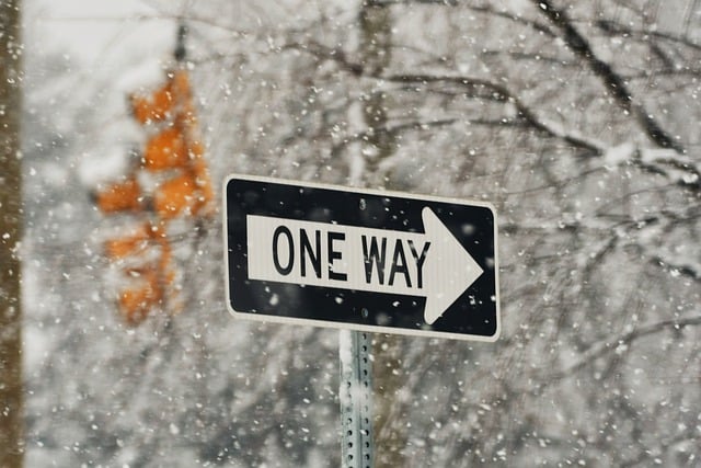 Free download one way road sign winter free picture to be edited with GIMP free online image editor