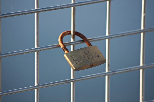 Free download Padlock Promise Love -  free photo or picture to be edited with GIMP online image editor