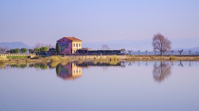 Free download parc de l agulla lake manresa free picture to be edited with GIMP free online image editor