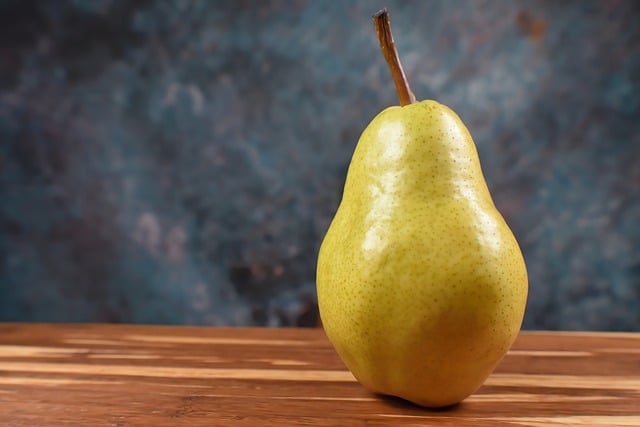 Free download pear fruit food healthy fresh free picture to be edited with GIMP free online image editor