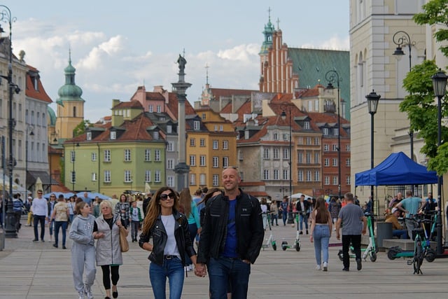 Free download people tourists promenade old town free picture to be edited with GIMP free online image editor