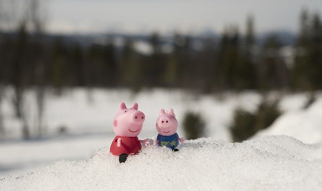 Free download Peppa Pig Toy -  free photo or picture to be edited with GIMP online image editor