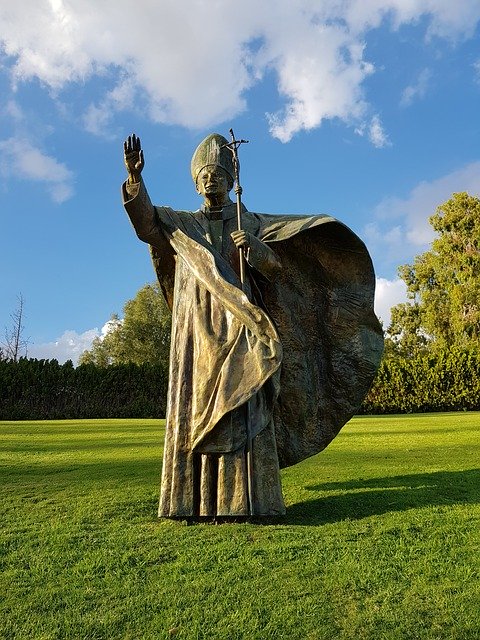 Free download Pope John Paul Ii Statue -  free photo or picture to be edited with GIMP online image editor