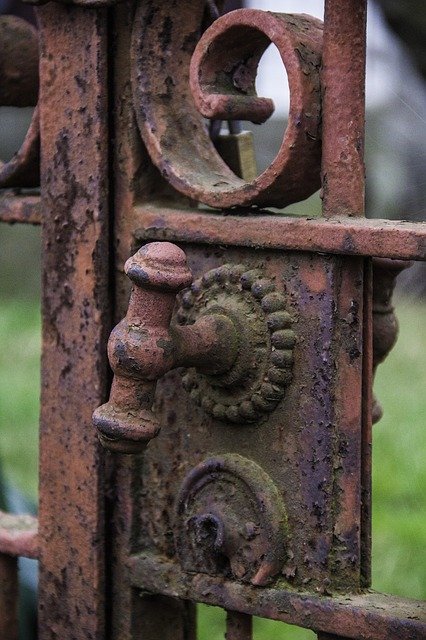 Free download Portal Detail Rusty Handle -  free photo or picture to be edited with GIMP online image editor