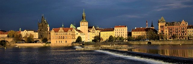 Free download Prague Charles Bridge River -  free photo or picture to be edited with GIMP online image editor