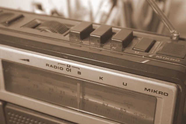 Безкоштовно завантажити Radio Old Grandpa The - безкоштовне фото або зображення для редагування за допомогою онлайн-редактора зображень GIMP