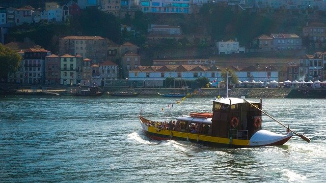 Free download Rio Douro Porto Barco -  free photo or picture to be edited with GIMP online image editor