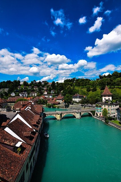 Download gratuito di River Bern City: foto o immagini gratuite da modificare con l'editor di immagini online GIMP