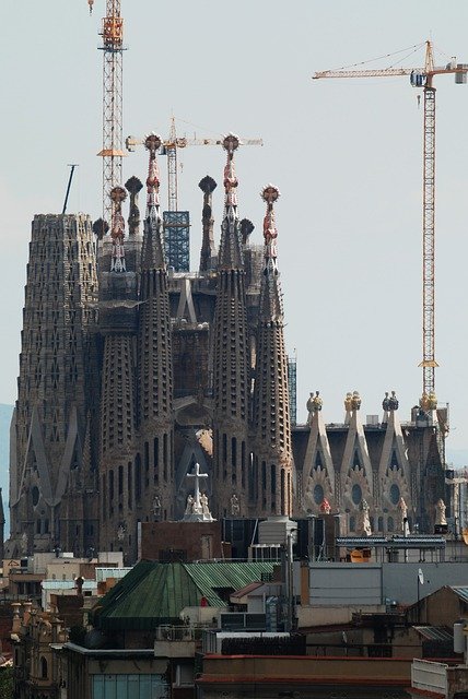 Free download Sagrada Familia Spain Gaudí -  free photo or picture to be edited with GIMP online image editor