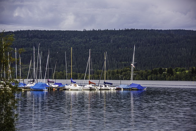 Free download sailboat boat port lake ocean free picture to be edited with GIMP free online image editor