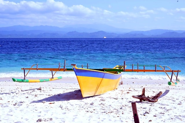 Free download sail boat sea ocean sky seascape free picture to be edited with GIMP free online image editor