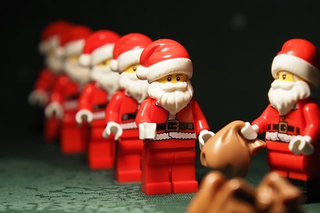 Free download santa claus lego mini figures free picture to be edited with GIMP free online image editor