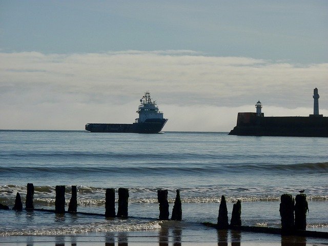 Free download Scotland Aberdeen Oil Gas Platform -  free photo or picture to be edited with GIMP online image editor